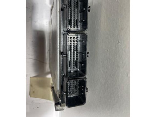 Блок управления 237102213R, 0281019138   Dacia Lodgy