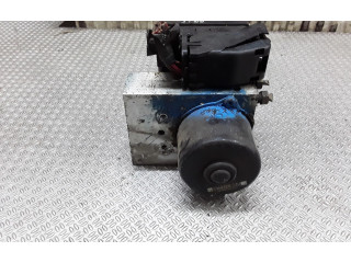 Блок АБС 8671224, P08671223   Volvo  V70  2000 - 2004 года