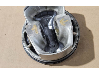 Píst 89L106 BMW M5 S63b44b