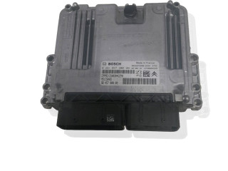 Блок управления двигателя 9845780880 Opel Combo E