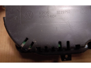 Панель приборов 3219792 Volkswagen Caddy