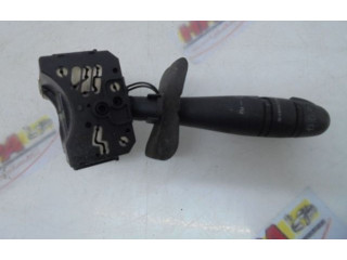 Ручка стеклоочистителей Renault Clio I