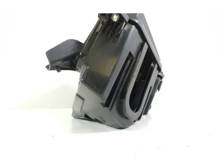 Блок предохранителей 31473770, 31398000 Volvo S60