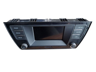 Радио/ проигрыватель CD/DVD / навигация 6V0035867D    Skoda Fabia Mk3 (NJ)