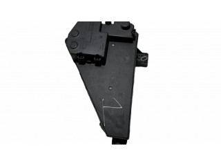 Pojistková skříňka 6906603 BMW 5 E60 E61 2005