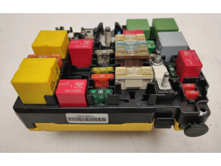 Блок предохранителей 42745603 Peugeot 2008 I