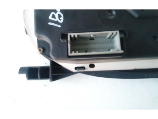 Спидометр (приборный щиток)    Renault Clio II   