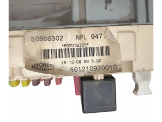 Блок предохранителей 50506302 Alfa Romeo GT