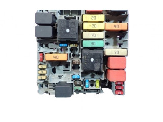   Pojistková skříňka    Fiat Punto (199) 2008