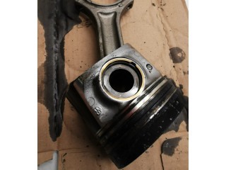 Поршень 8598757 BMW X3 G01