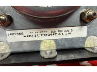 Подушка безопасности водителя 1U0880201D Skoda Superb B5 (3U)