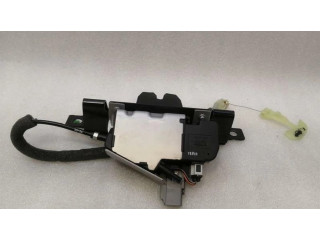 Zámek zadních dveří 31253052 Aston Martin DB9 2014