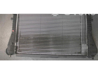 Интеркулер 1K0145803E Skoda Octavia Mk2 (1Z)