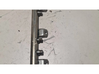 Vstřikovací lišta 7547599   BMW 7 F01 F02 F03 F04  pro benzínový motor 4.4  