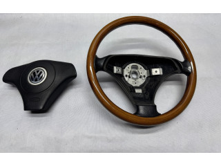 Руль Volkswagen Golf IV 1998 - 2005 года 3b0124c