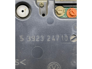 Панель приборов 5392324710 Volkswagen Golf III