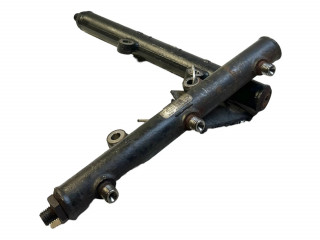 Топливная рампа 4R8Q9D280AC, 5WS40129 Jaguar S-Type 2.7