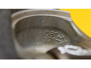 Поршень с шатуном Volkswagen Golf VI