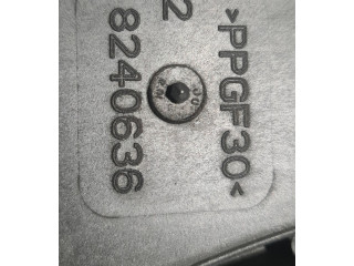 Вентилятор радиатора 8240636 Dacia Sandero