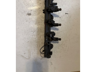 Топливная рампа 030133319G   Volkswagen Polo III 6N 6N2 6NF  