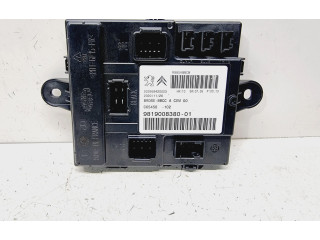 Блок управления крышки багажника