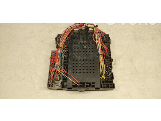 Блок предохранителей  8645411   Volvo V70    