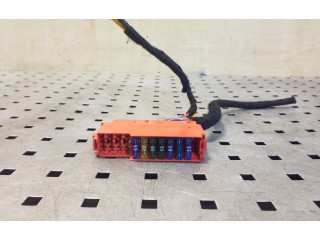   Pojistková skříňka 4F1941824B   Audi Q7 4L 2008