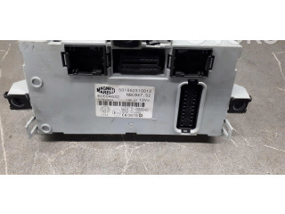 Блок предохранителей 501862310013   Alfa Romeo GT    