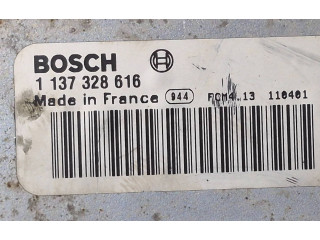 Вентилятор радиатора     1K0121203AN, 1K0121205AF    Volkswagen Caddy 