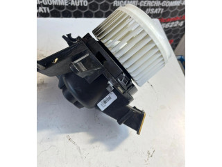 Вентилятор печки 5U3830000, 5R2230100 Fiat 500L