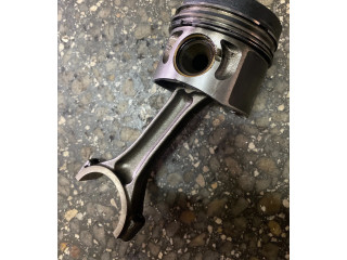 Píst 27R1 Volkswagen PASSAT B5.5