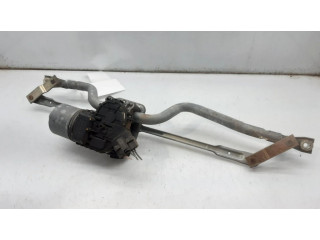 Двигатель стеклоочистителей