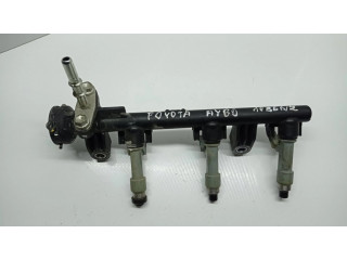 Топливная рампа 238140Q010A, 2325000010 Toyota Aygo AB10 1.0