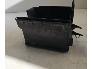 Блок предохранителей  9441156   Volvo S70  V70  V70 XC    