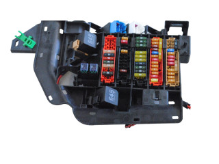 Блок предохранителей 80C971845 Audi Q5 SQ5