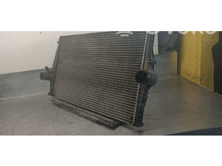 Интеркулер  30748808, 989581K   Volvo XC90 