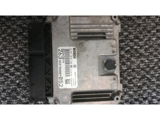 Блок управления двигателем Блок управления 0281018720, 55247014 Fiat Doblo