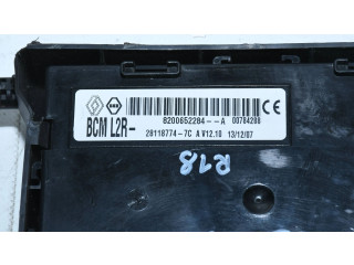 Блок комфорта 8200652284-A   Renault Clio III   