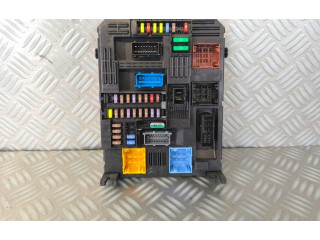 Блок предохранителей 9832880280, 9832880280 Citroen Berlingo