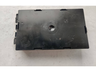 Блок комфорта P8200530975, 281188645A   Renault Trafic II (X83)   