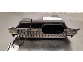 Блок комфорта Tesla Model Y