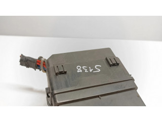 Блок предохранителей    Citroen C-Crosser    