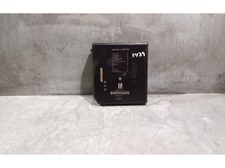 Pojistková skříňka 284B75NA1A Nissan Qashqai 2021