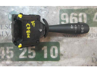 Ручка стеклоочистителей 8201168008, E10670223 Dacia Dokker