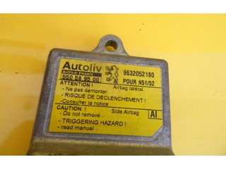 Блок управления надувных подушек 550589500   Peugeot  306   -  года