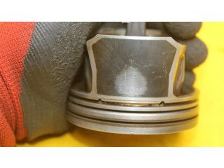 Поршень с шатуном 76L84 Skoda Octavia Mk2 (1Z)