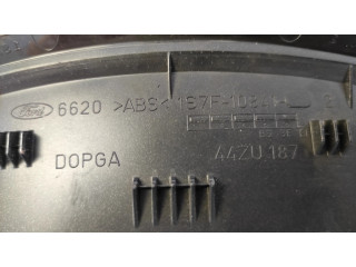 Přístrojová deska Ford Mondeo Mk III 2003 1S7F10841