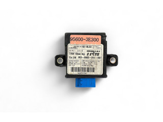 Блок управления 956003E300, 95600-3E300   KIA Sorento