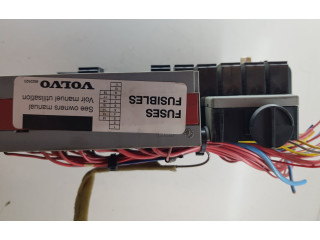 Дисплей 8622520 Volvo V70