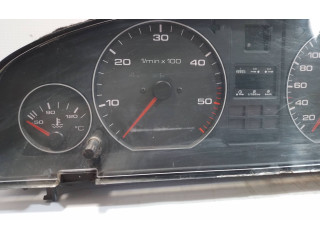 Панель приборов 88311219   Audi A6 S6 C4 4A       